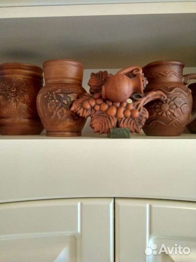 Посуда из красной глины, новая