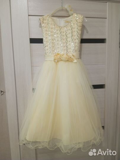Платье для девочки на выпускной р-р до 140