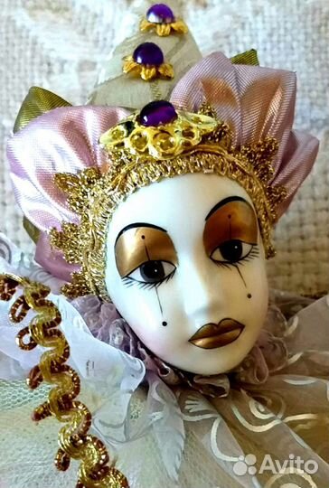 Арлекин Пикардо,винтажная коллекционная фарфоровая