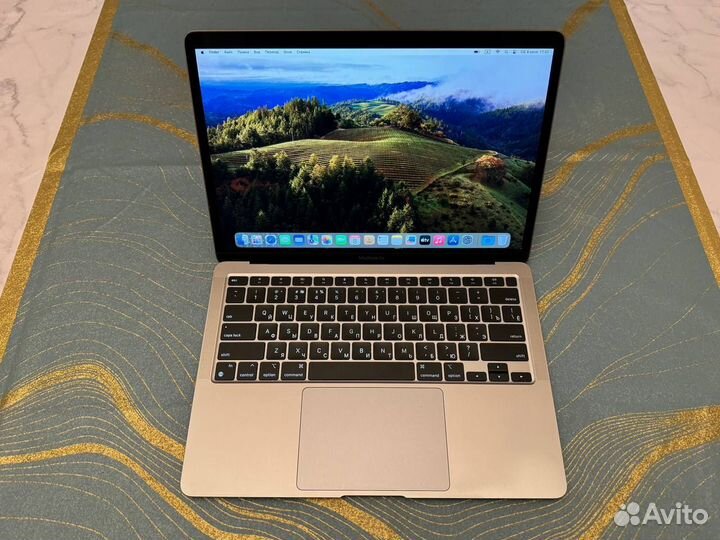 Apple MacBook Air M1 8/256, после залития