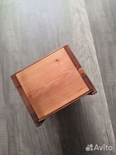 Пустая бутылка в упаковке