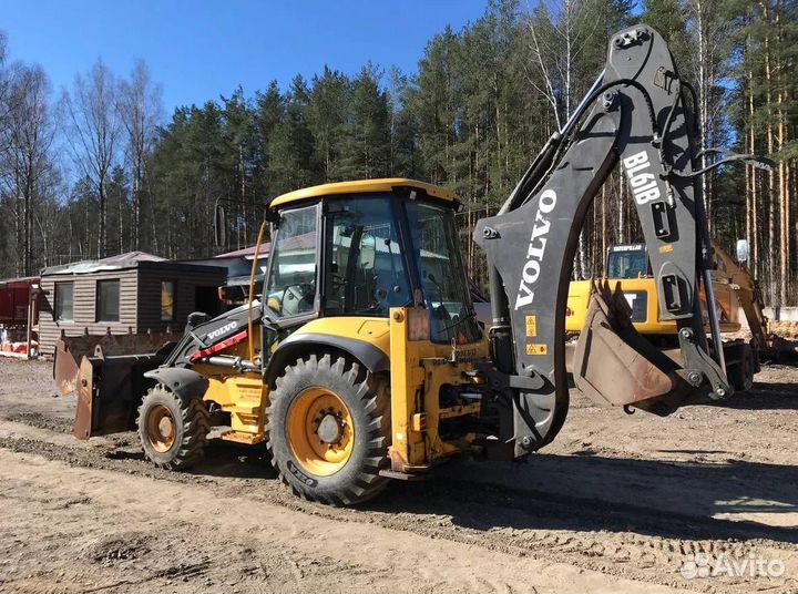 В разборе спецтехника Вольво Volvo
