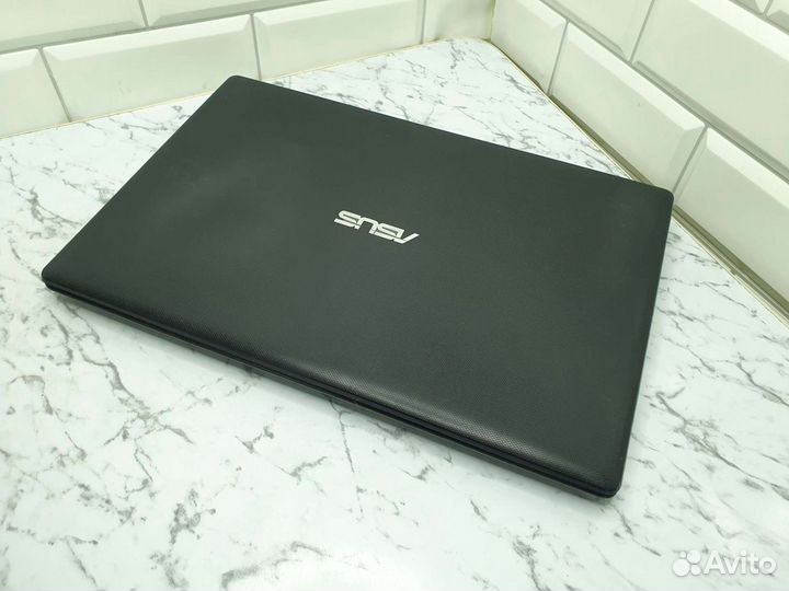 Ноутбук asus X551C