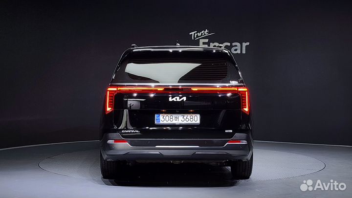 Kia Carnival 1.6 AT, 2024, 4 900 км