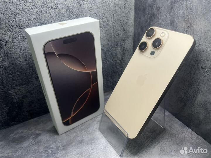 iPhone Xr в корпусе 16 pro/256гб