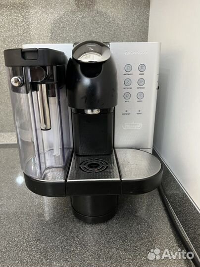 Кофемашина Delonghi