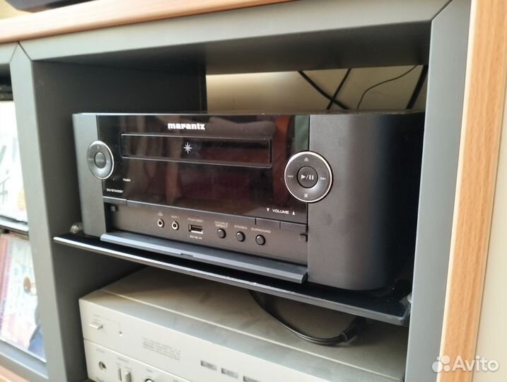 Blu-ray (CD, DVD ) ресивер Marantz M-ER803