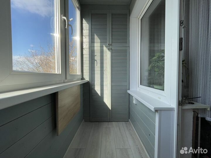 Шкаф на балкон и лоджию