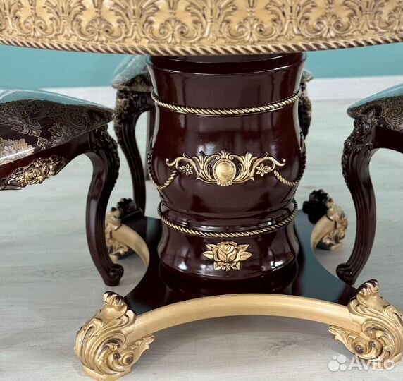 Стол Голд (круглый)