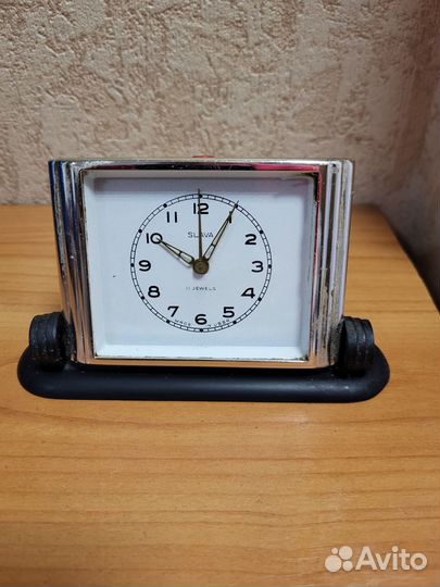 Часы настольные механические с будильником Слава