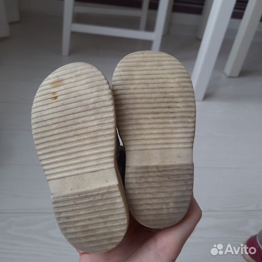 Сандалии для девочки