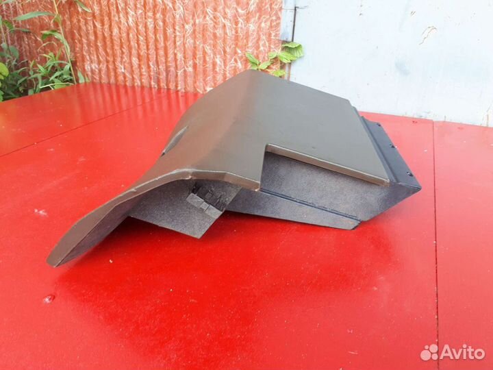 Бмв 5 Е28 бардачок торпеды