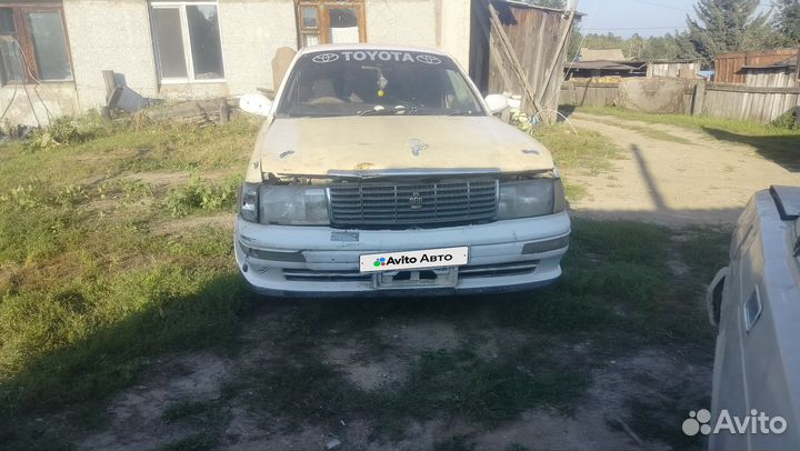 Toyota Crown 2.5 AT, 1992, битый, 222 222 км