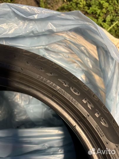 Pirelli Cinturato P7 275/35 R19 и 245/40 R19