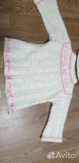 Вязаный костюм для девочки