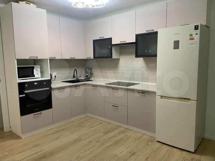 3-к. квартира, 65 м², 14/16 эт.