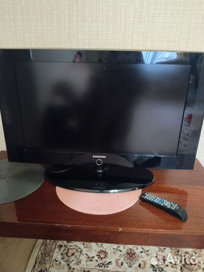 Телевизор samsung