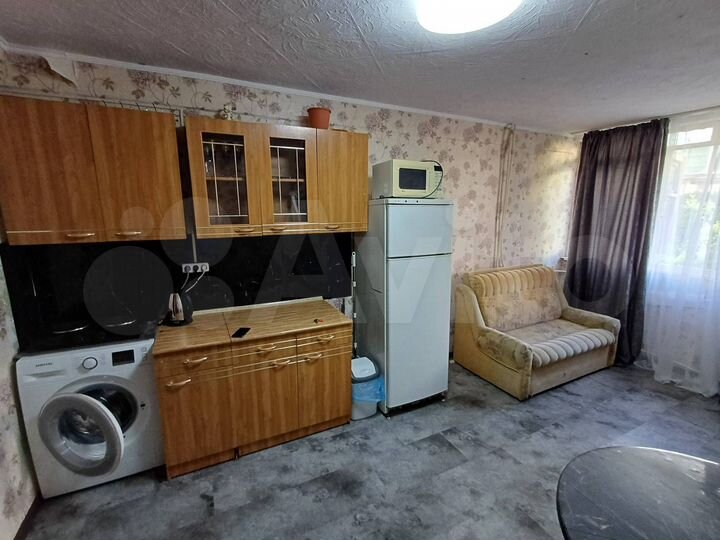 Комната 18 м² в 5-к., 3/5 эт.