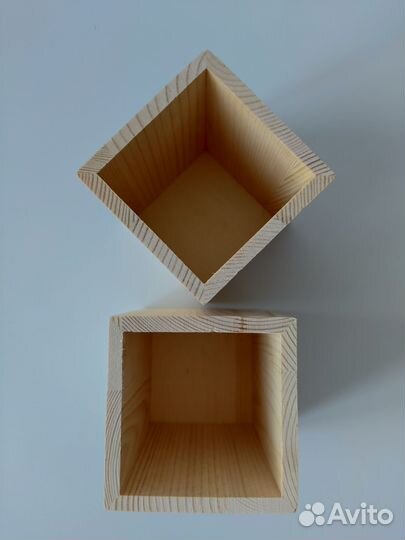 Стакан (органайзер) деревянный квадратный 8на10 см