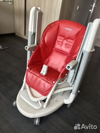Стульчик для кормления peg perego