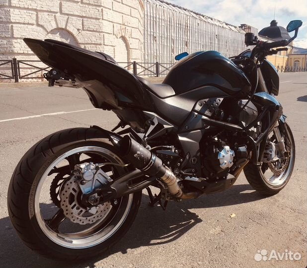 Kawasaki Z1000