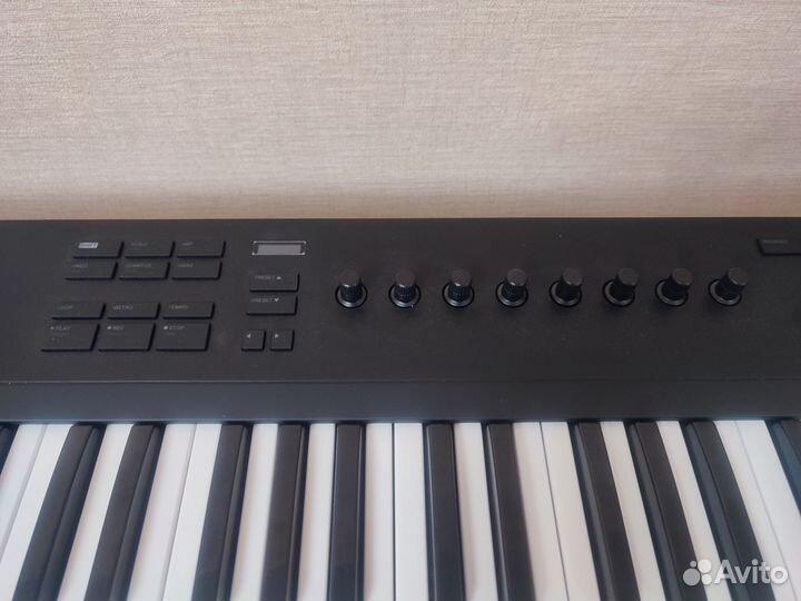 Native Instruments Komplete Kontrol A61
