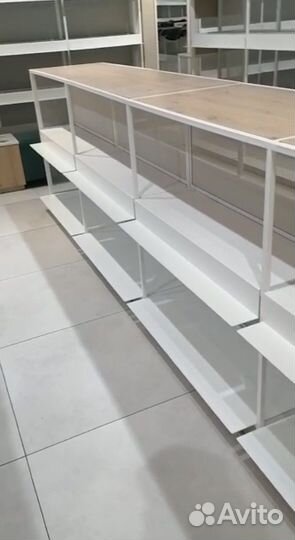 Полки металлические. Прямые и угловые