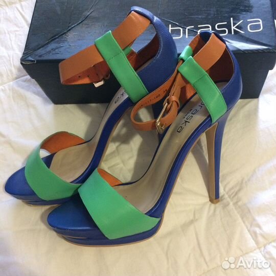 Кожаные босоножки Braska