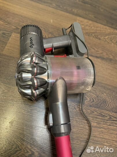 Пылесос dyson dc62