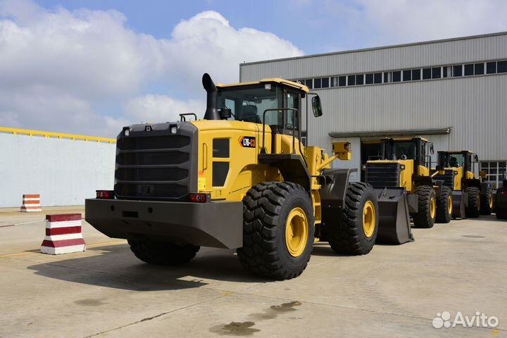 Фронтальный погрузчик Shantui L76C5, 2023