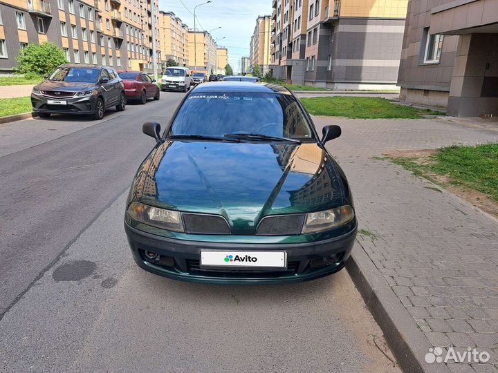 Mitsubishi Carisma 1.8 МТ, 1999, 300 000 км