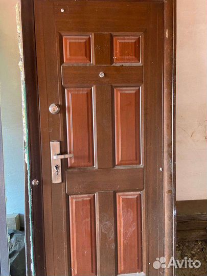 Дверь входная металлическая