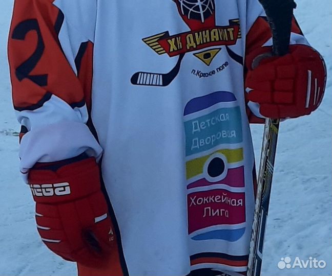 Хоккейная защита на рост примерно 130-145
