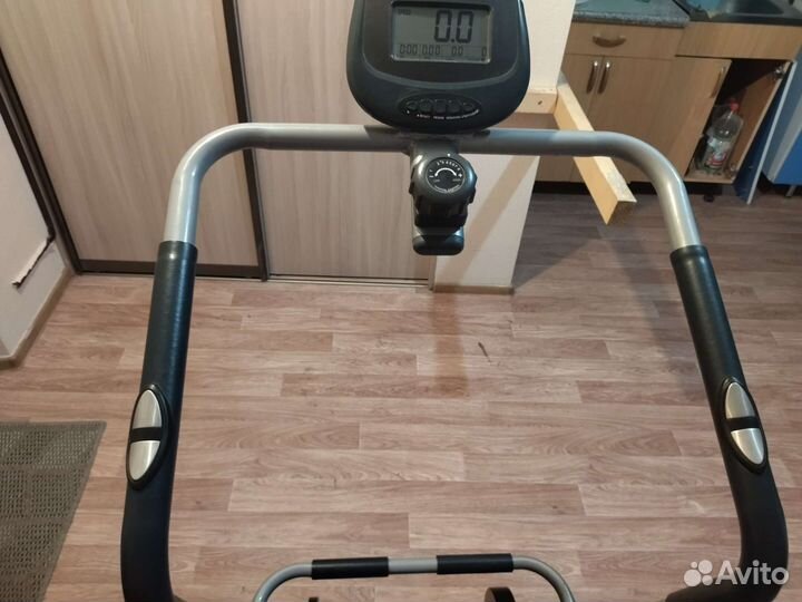 Велотренажер torneo