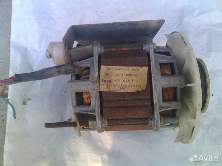 Электродвигатель 220в б\у