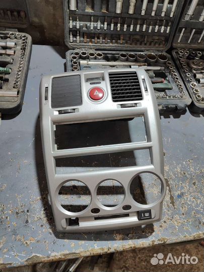 Центральная накладка хендай гетц