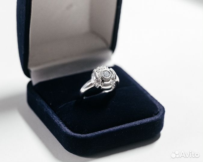 Серебряное кольцо