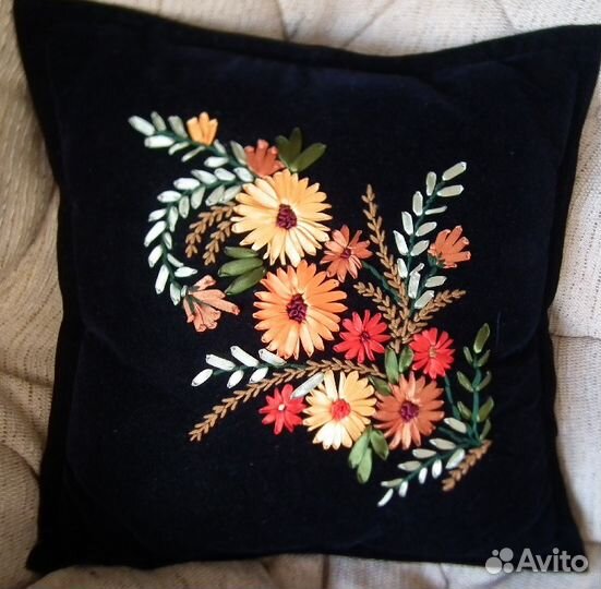 Декоративная подушка 