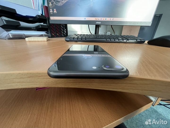 iPhone 8 Plus, 64 ГБ