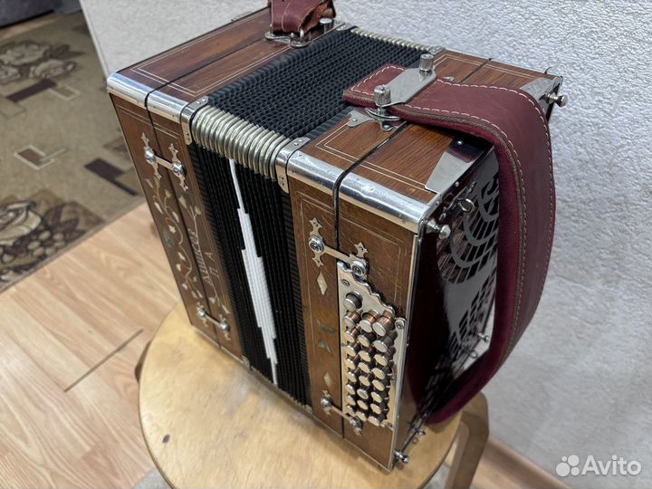 Гармонь кустарная, мастера Денисова