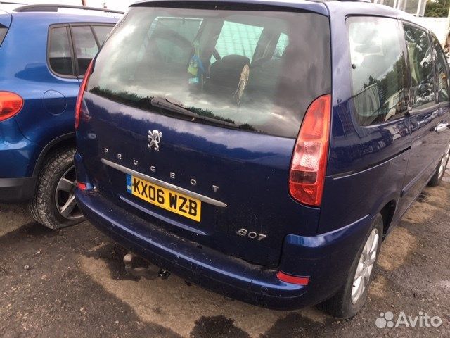 Разбор на запчасти Peugeot 807