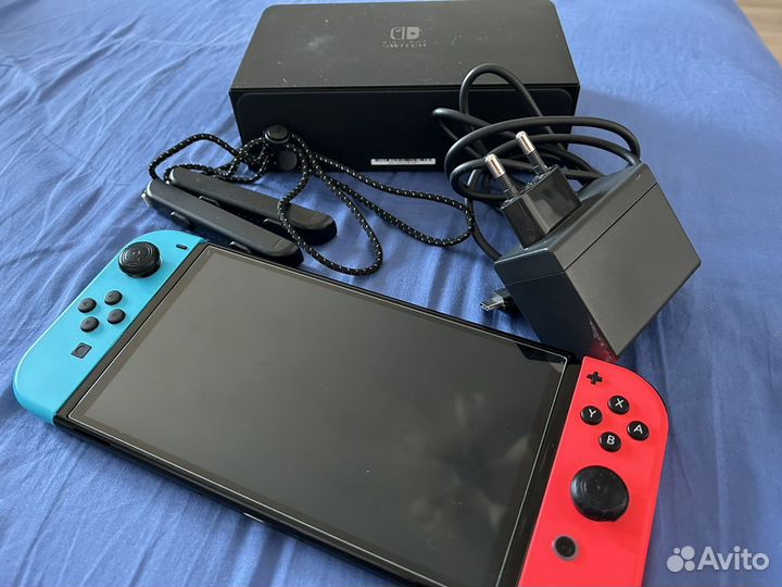 Игровая приставка Nintendo Switch oled 64 гб