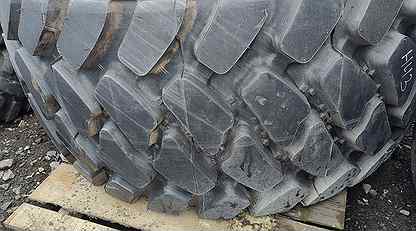 Шина Bridgestone 875/65R29