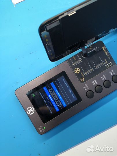 Замена дисплея на iPhone