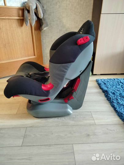 Детское автокресло от 0 до 25 кг