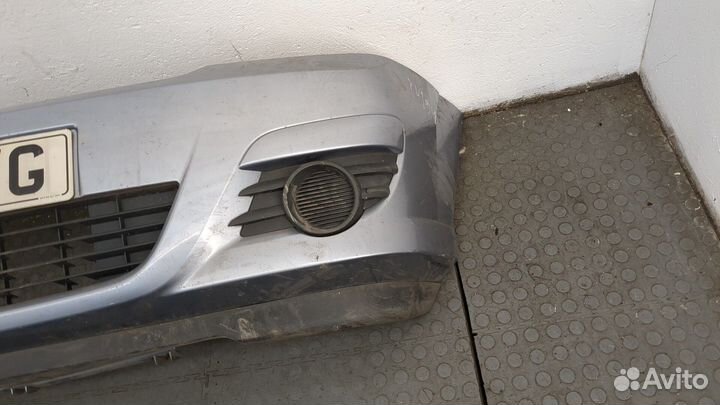 Бампер передний Opel Meriva