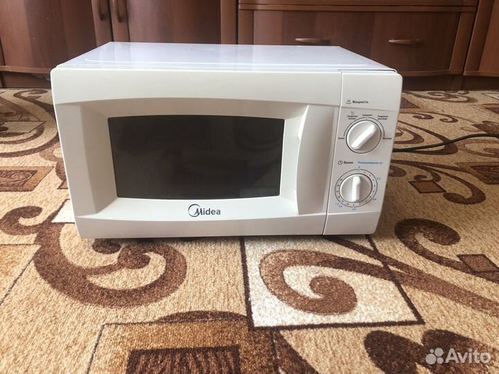 Микроволновая печь Midea