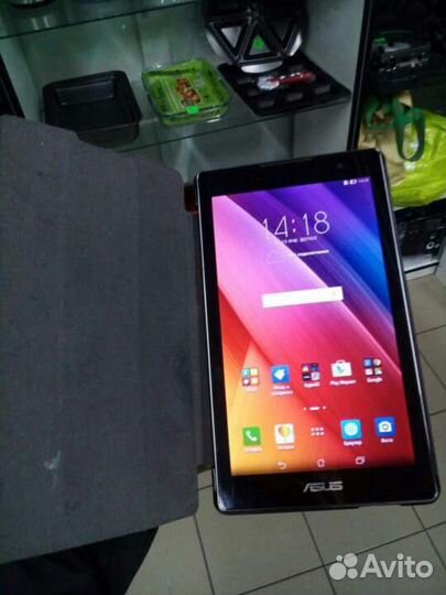 Планшет Asus ZenPad P01Y