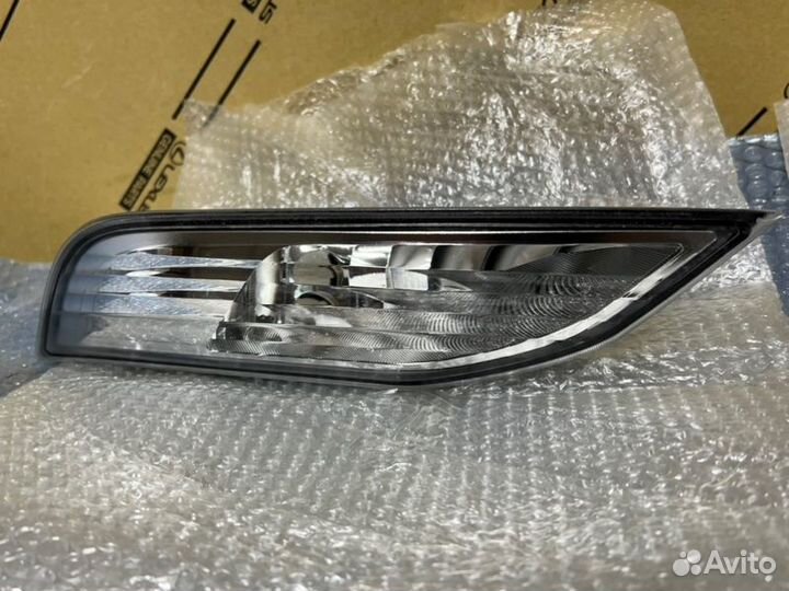 Повторитель поворота в бампер Lexus Gx 2013-2022