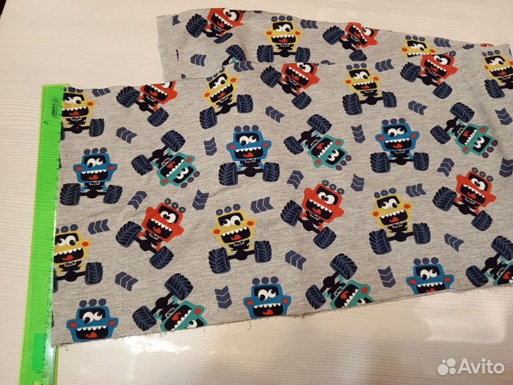 Отрез ткани трикотаж